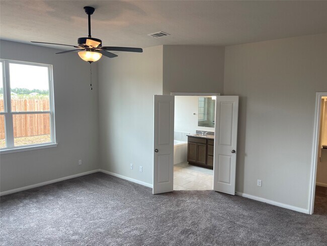 Building Photo - 2671 Sagedale Dr