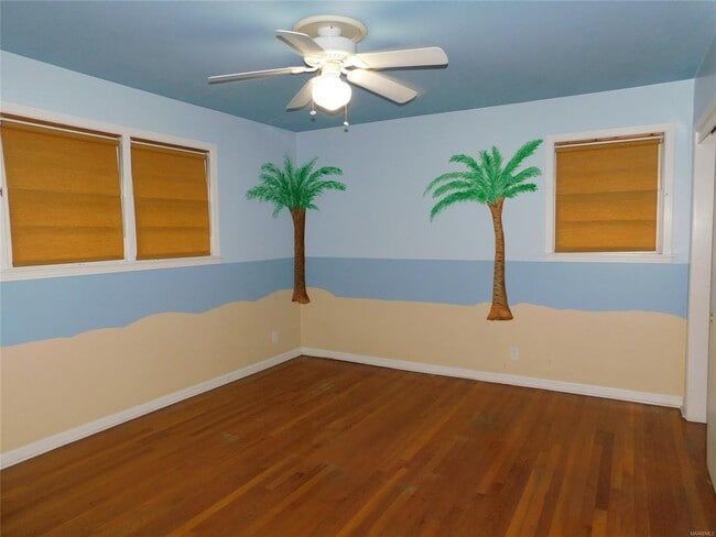 Building Photo - 127 N Wildwood Dr