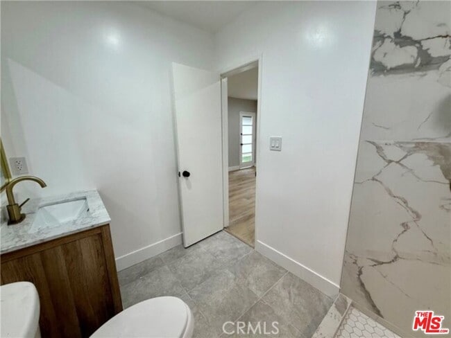 Building Photo - 8561 Marklein Ave