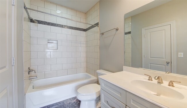 Building Photo - 1706 McDonald St