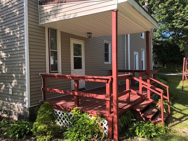 Building Photo - 604 Finley Ave