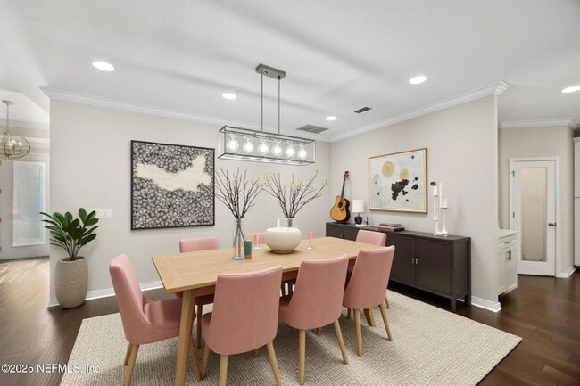 Building Photo - 2719 Chapman Oak Dr