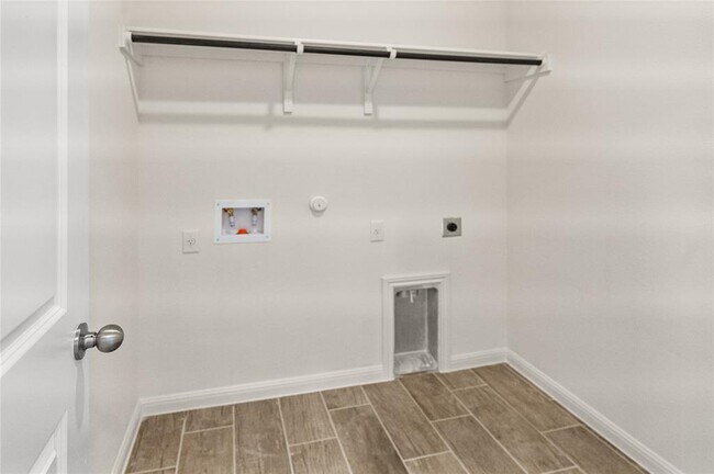 Building Photo - 10725 Overlook Pass