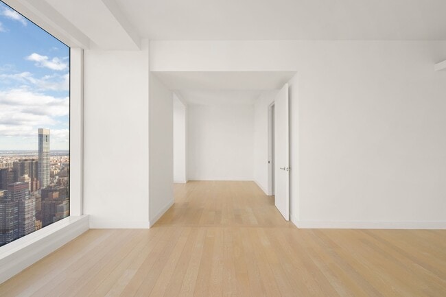 Building Photo - 138 E 50th St