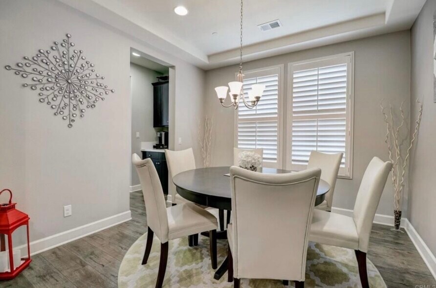 Building Photo - 445 Adobe Estates Dr