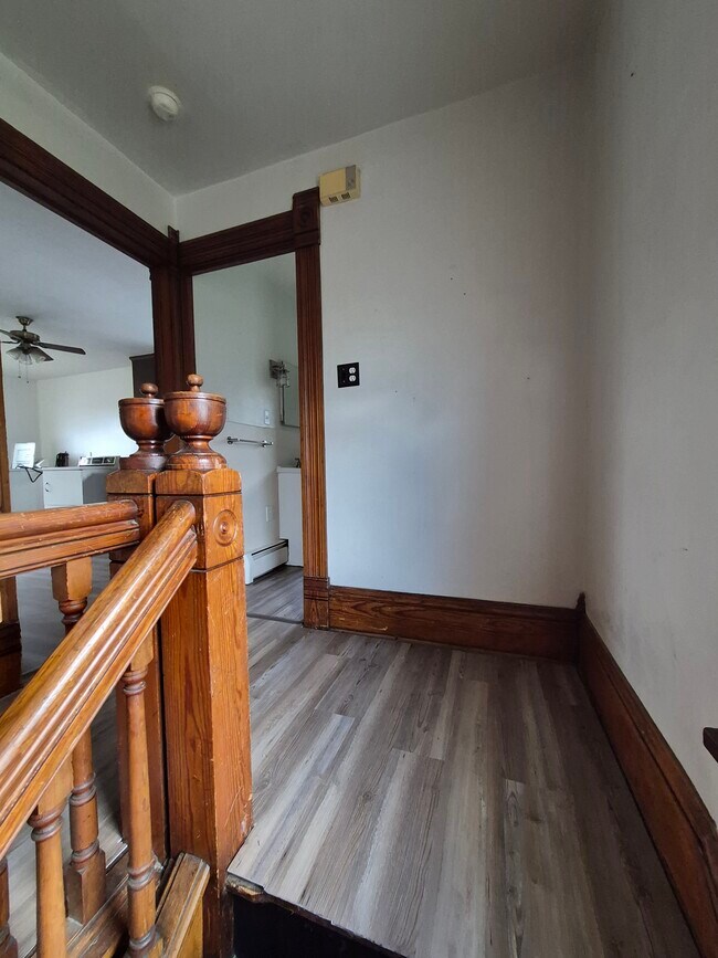 Building Photo - 62 S Gamble St