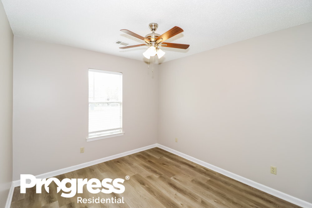 Building Photo - 1244 Breezy Gate Dr