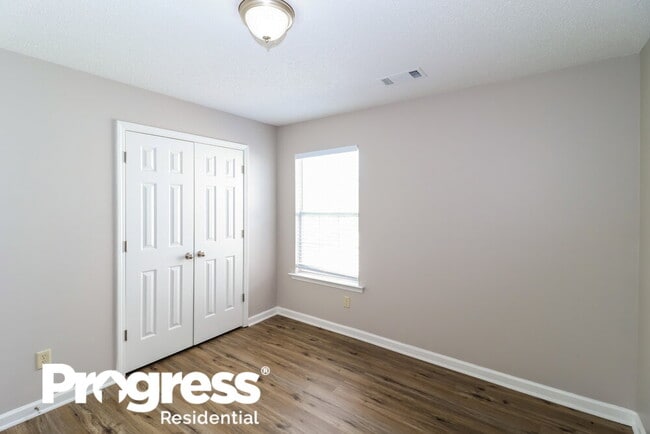 Building Photo - 2803 Maggie Woods Ln