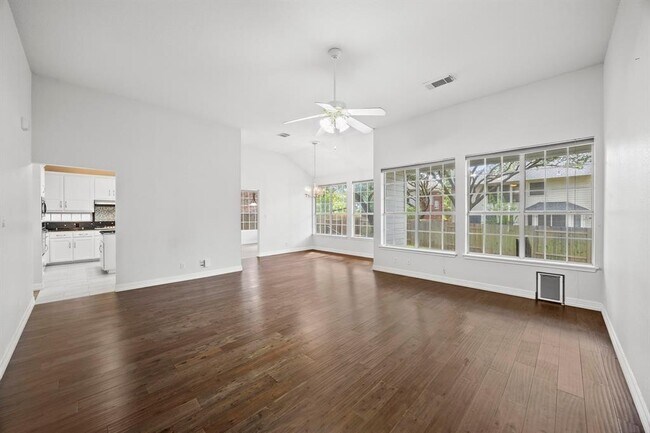 Building Photo - 13305 Chasewood Cove