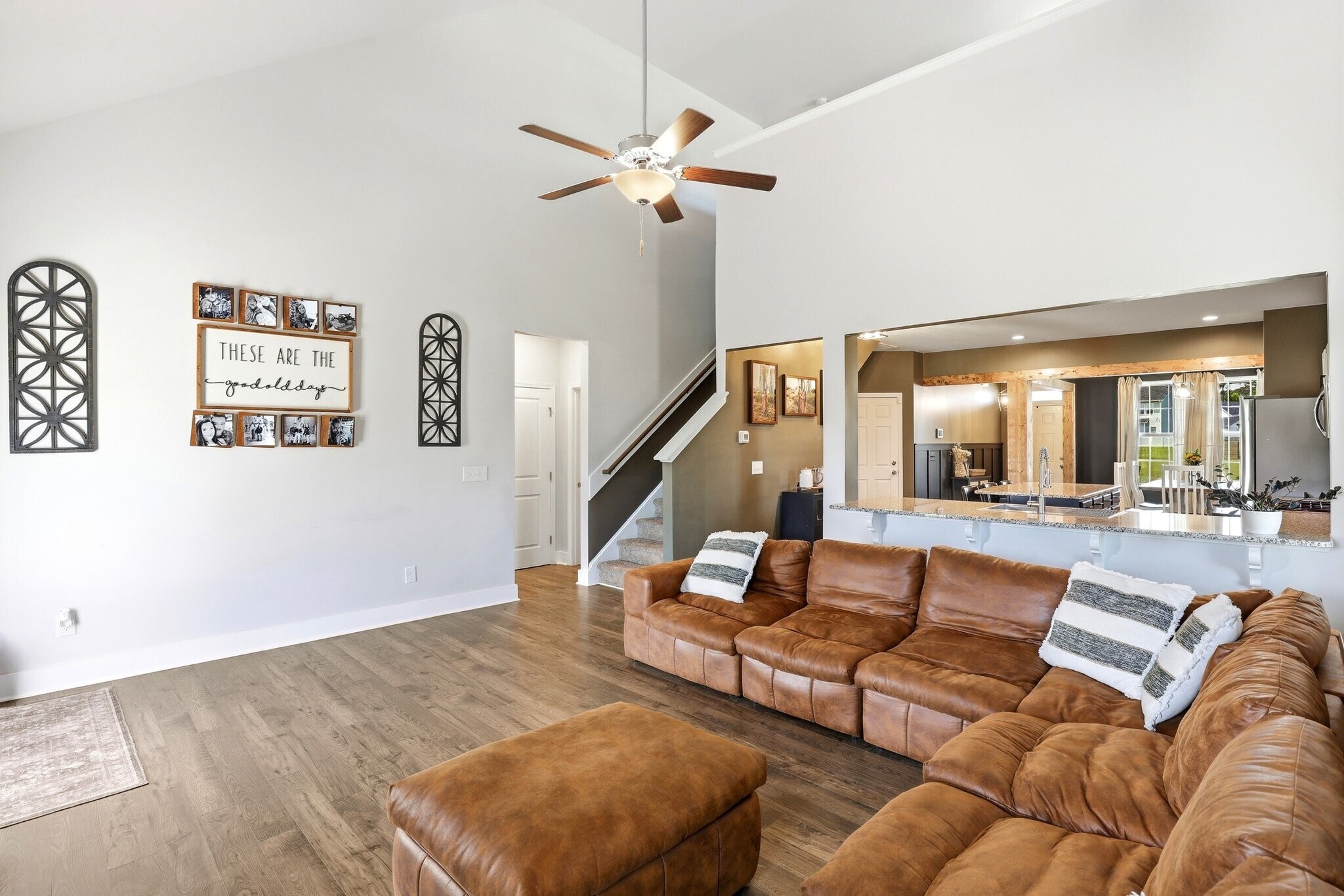 Building Photo - 409 Gooseneck Ln