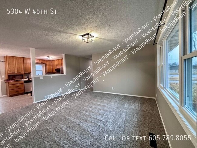 Building Photo - 5304 W 46th St