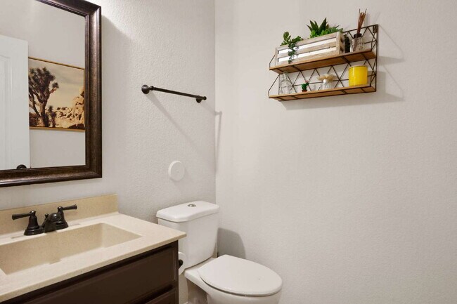 Building Photo - 13483 Halifax St