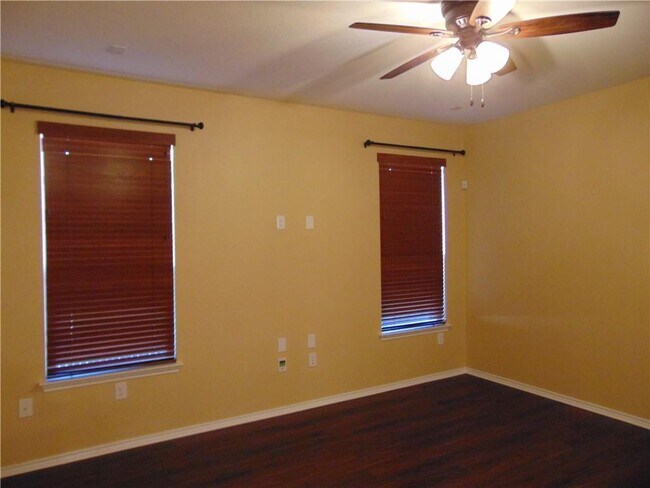 Building Photo - 6201 Conestoga Wagon Way