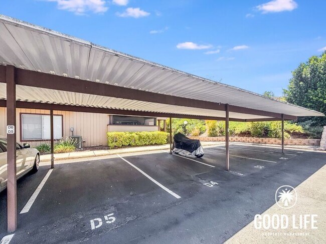 Building Photo - 6540 College Grove Dr