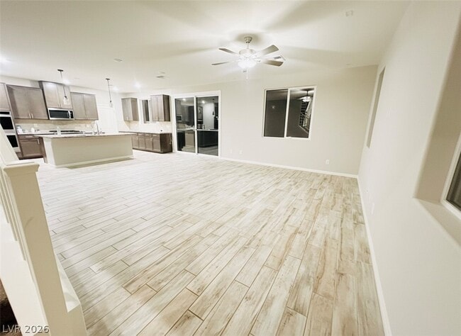 Building Photo - 7447 Ardenno St