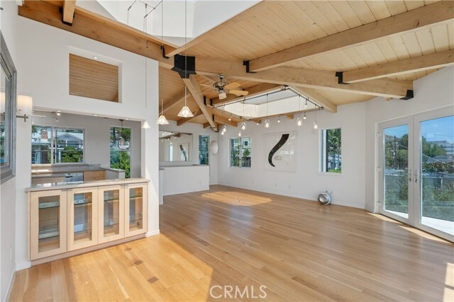 Building Photo - 31685 3rd Ave