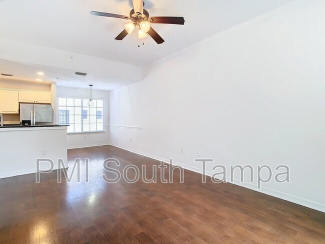 Building Photo - 5220 Beach Breeze Ct