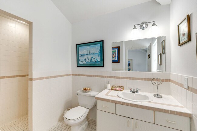 Building Photo - 45 Mutiny Pl
