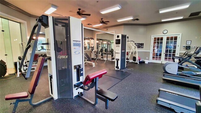 Building Photo - 4170 Central Sarasota Pkwy