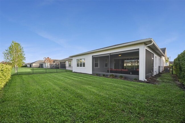 Building Photo - 5013 E Fountainwood Dr