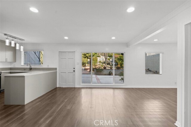 Building Photo - 408 Spencer St