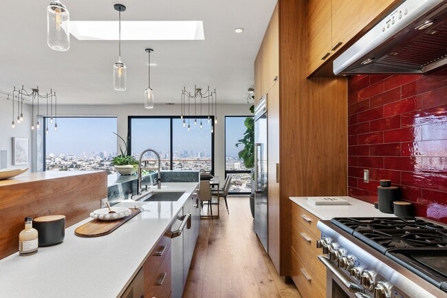 Primary Photo - Designer Home w/Panoramic Views on Laidley...