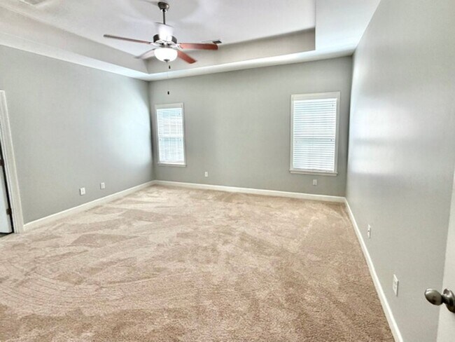 Building Photo - 5059 Stone Shadows Dr