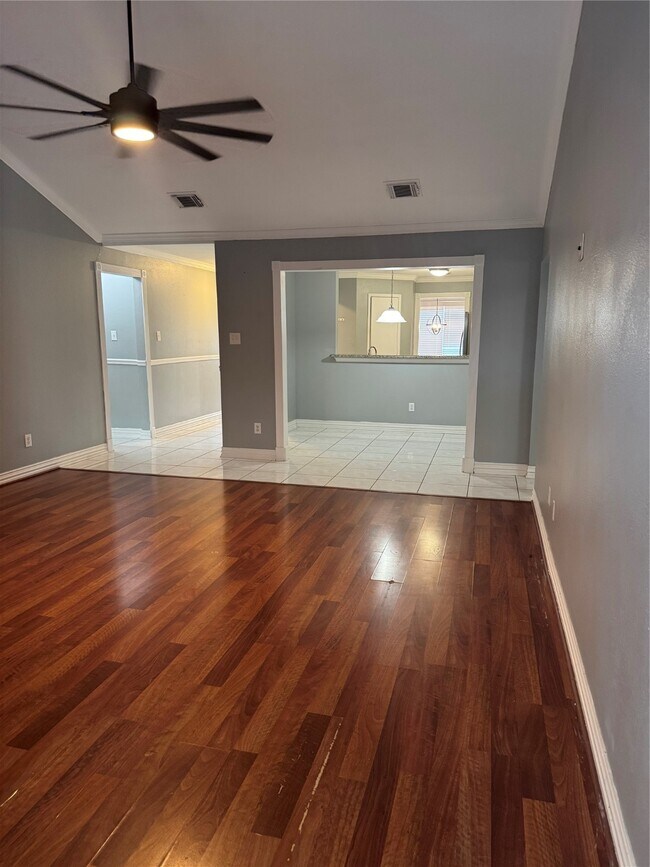 Building Photo - 11123 Cayman Mist Dr