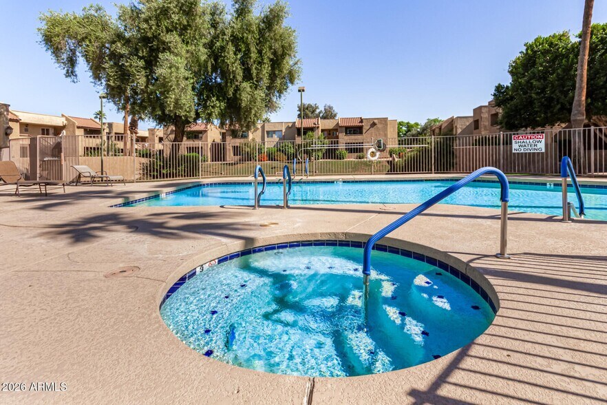 Hot tub/spa - 5877 N Granite Reef Rd