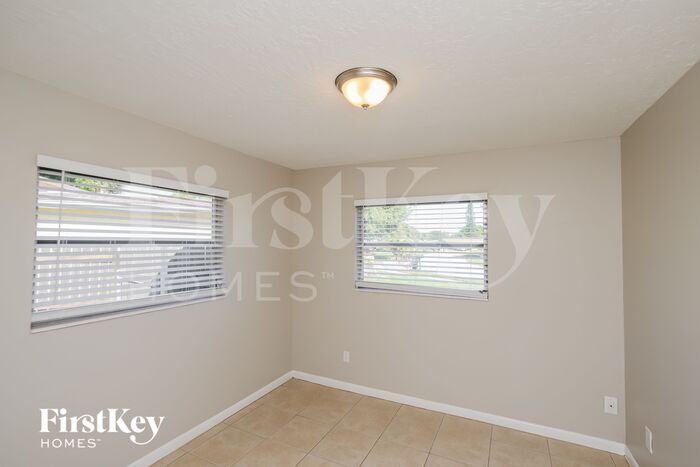 Building Photo - 1056 Matador Dr