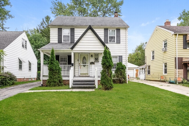 Primary Photo - 19600 Milan Dr