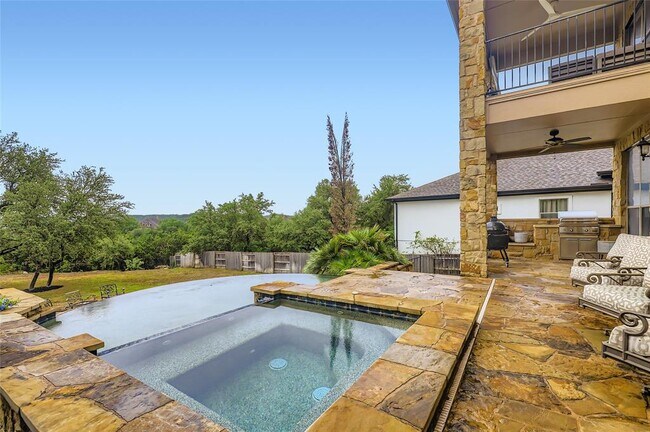 Building Photo - 217 Emerald Ridge Dr