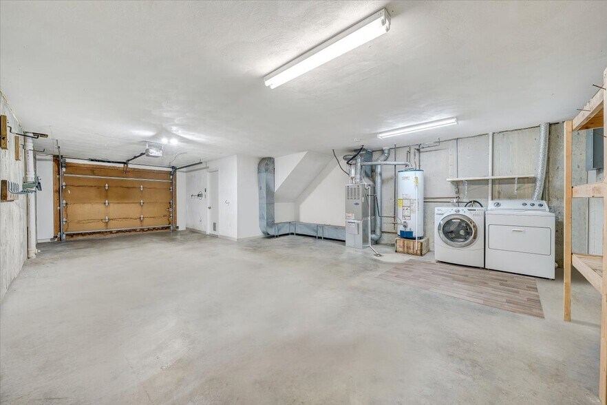 Garage - 3377 Morning Dove Rd