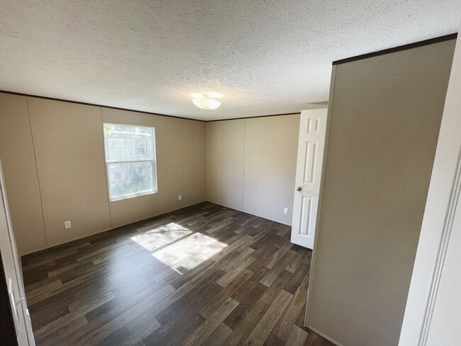 Building Photo - Pelican Point