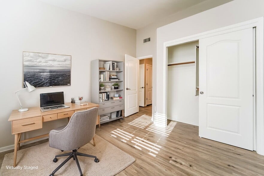 Building Photo - 6821 W Copperwood Way