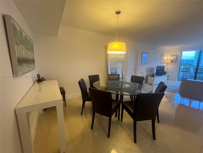 Building Photo - 3300 NE 192 St