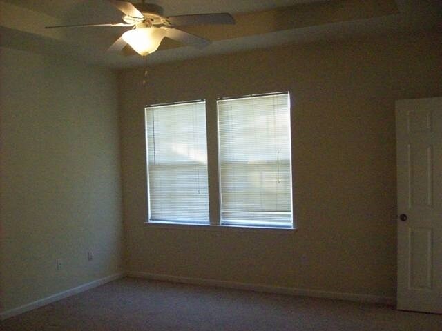 Building Photo - 5025 Hampton Ridge Ave