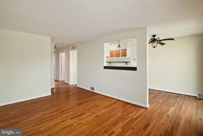Building Photo - 3400 Ashfield Ln