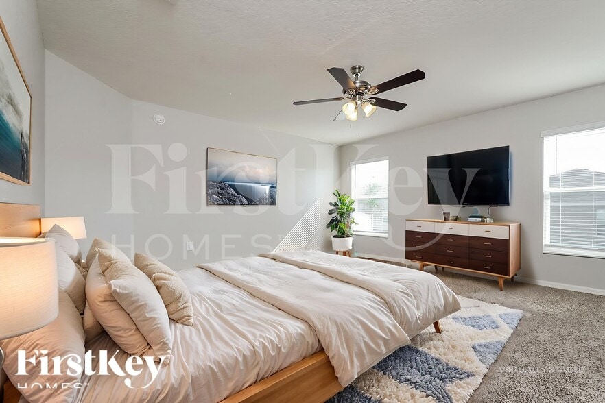 Building Photo - 851 Orleans Dr