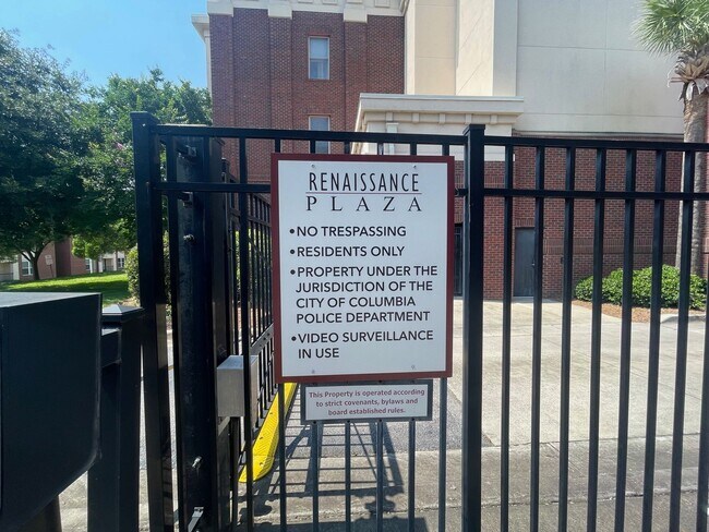 Building Photo - 3 Bedroom 2.5 Bath in the Vista