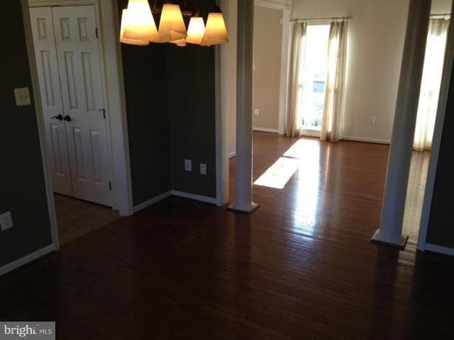 Building Photo - 72 Maddex Farm Dr