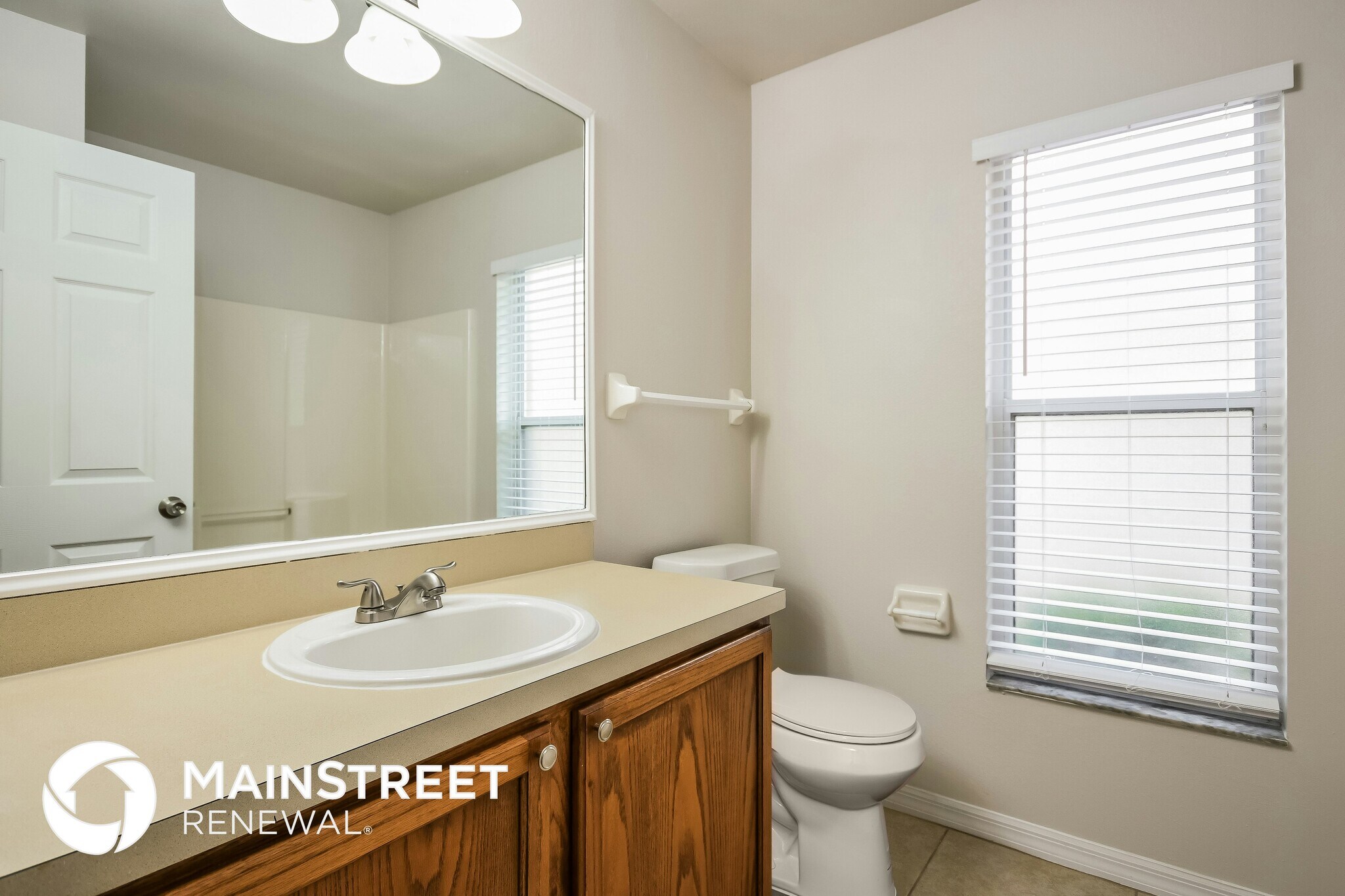 Building Photo - 2321 Paulette Dr