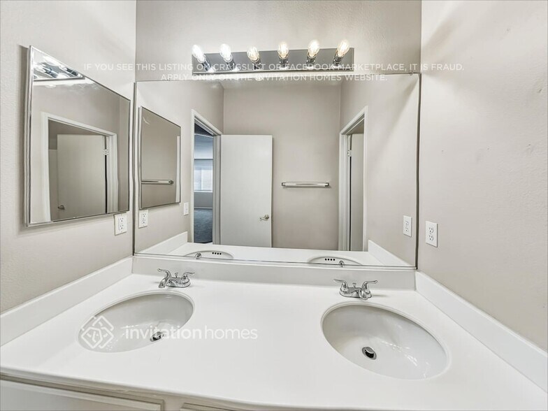 Building Photo - 29910 Morning Breeze Dr