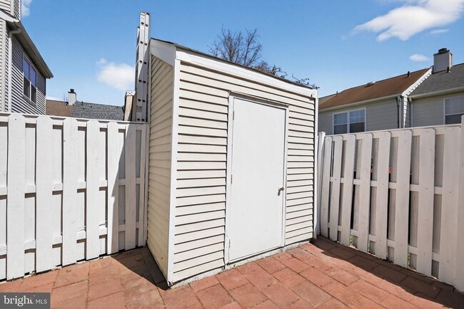 Building Photo - 6118 Bristol Way