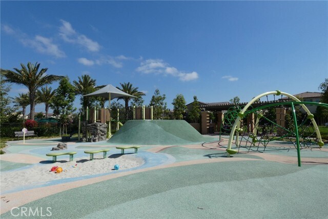 Building Photo - 155 Excursion