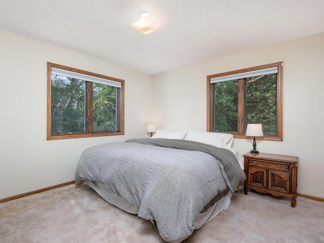 Building Photo - 1760 Mt Hope Rd