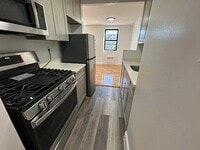 Building Photo - 1 bedroom in BRONX NY 10458