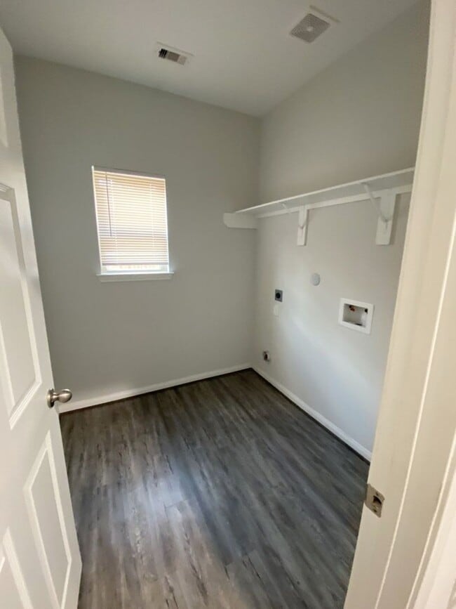 Building Photo - 4209 Mallow St