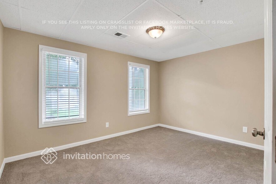 Building Photo - 1172 Cayman Ln SW