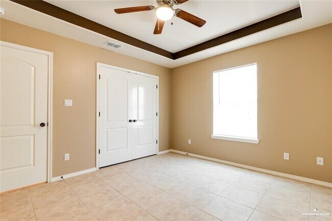 Building Photo - 10 Linda Vista St